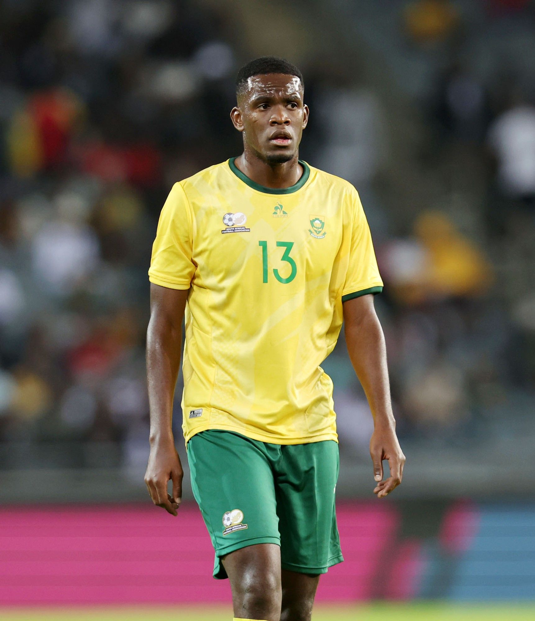 UYaya uvule isifuba ngokulahla ithemba ngeBafana