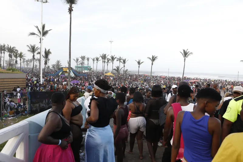 NSRI Urges Beach Safety as Thousands Flock to Durban Beaches During Summer Heatwave