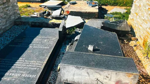IN PICS: Desecration of Sobukwe’s grave sparks outrage and cultural reflection