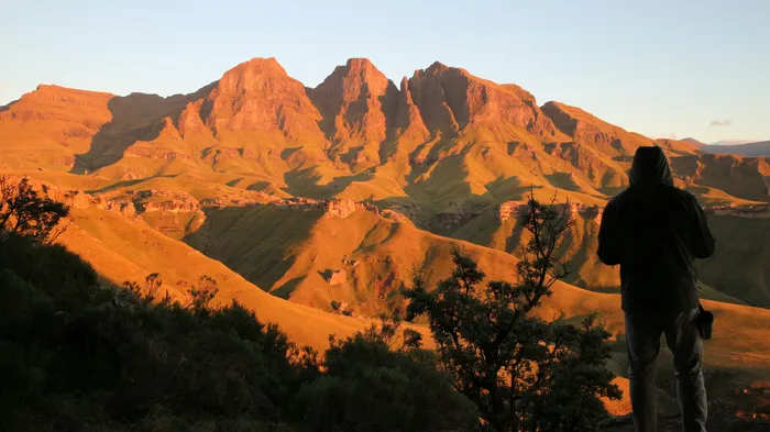 The Drakensberg offers dramatic mountain landscapes, spiritual tranquillity and  a sunrise experience unlike any other. 
