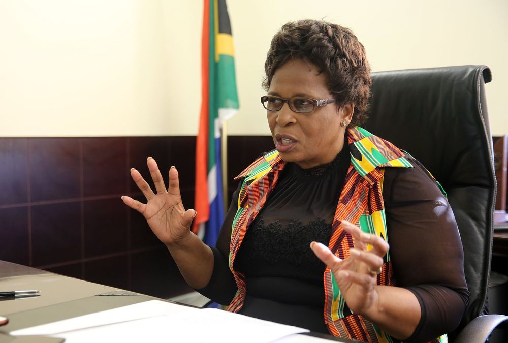 MEC Khoza calls for the law to make an example of two cops involved in ...