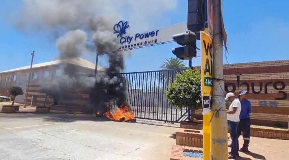 Cable thieves cost Joburg R236m as one in five power outages linked to crime - IOL