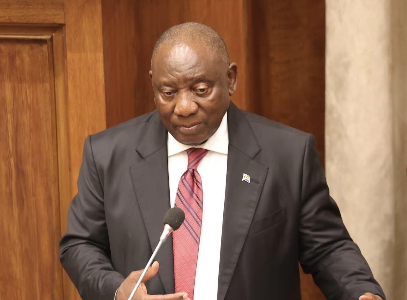 ANSEHEN: Ramaphosa informiert NCOP über Dienstleistungen, Korruption und ...