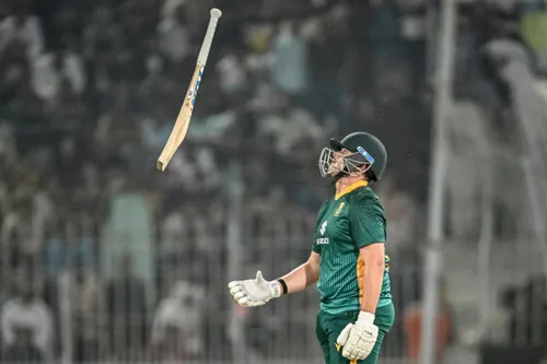 Is it simply too soon to throw teen sensation Lhuan-dre Pretorius into the Proteas’ fire?