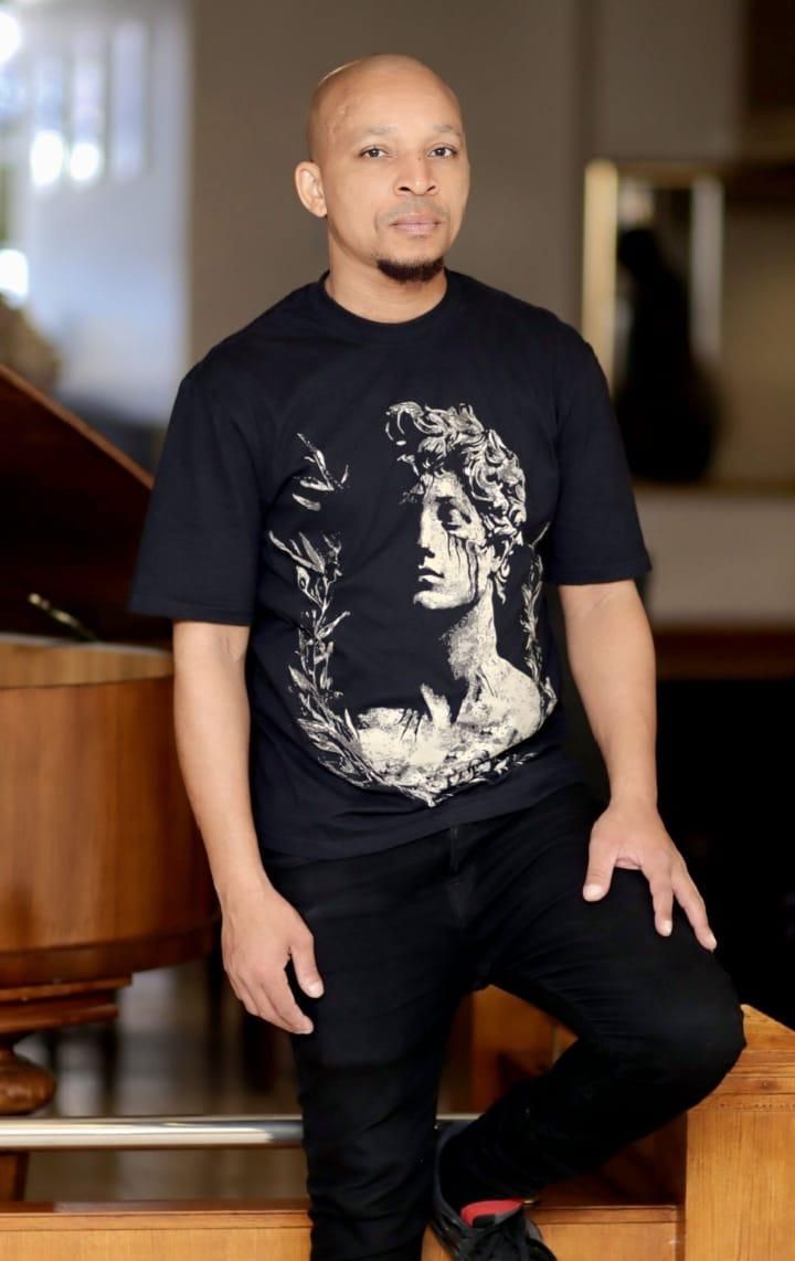 South African Afrotech DJ Tcee embarks on a dream residency at Ibiza Sonica Radio