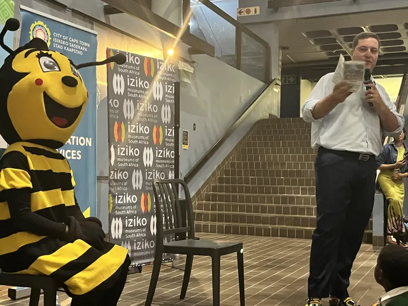 Experience the magic: Cape Town libraries celebrate World Read Aloud Day at Iziko Museum