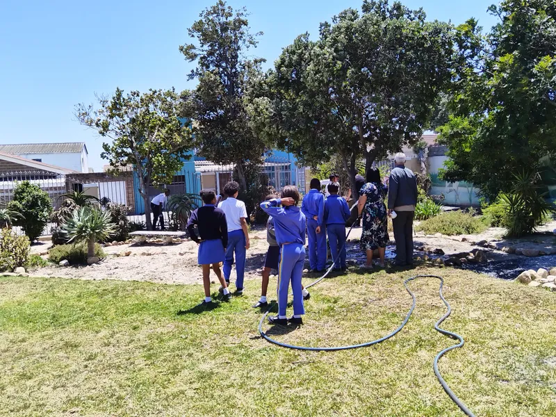 Youth-led mural project in Beacon Valley addresses gang violence and food