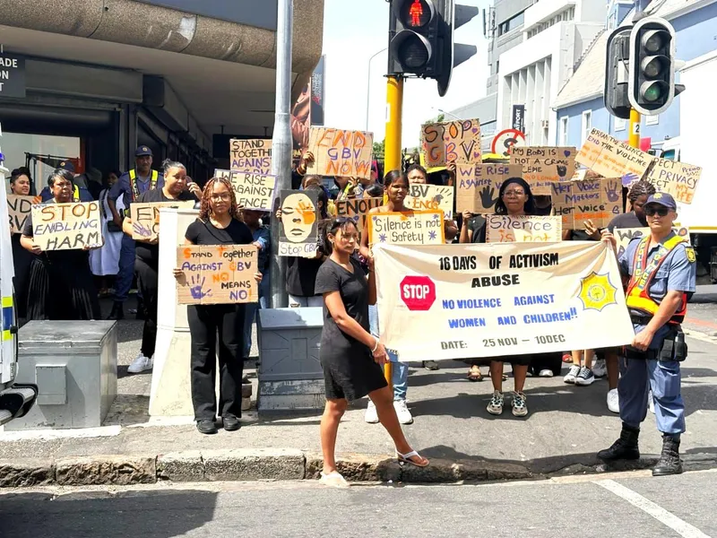 Wynberg Police lead walk for 16 Days of Activism