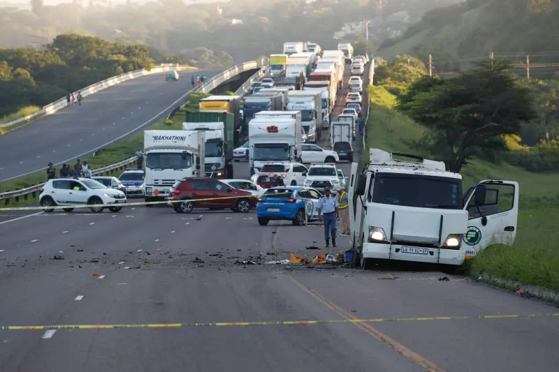 WATCH: Cash-in-Transit Robbery on N2 Durban Leaves Two Guards Shot, Highway Closed Near NPC Cement Factory