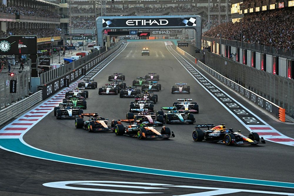 Why F1 drivers go all out on 'neck day'