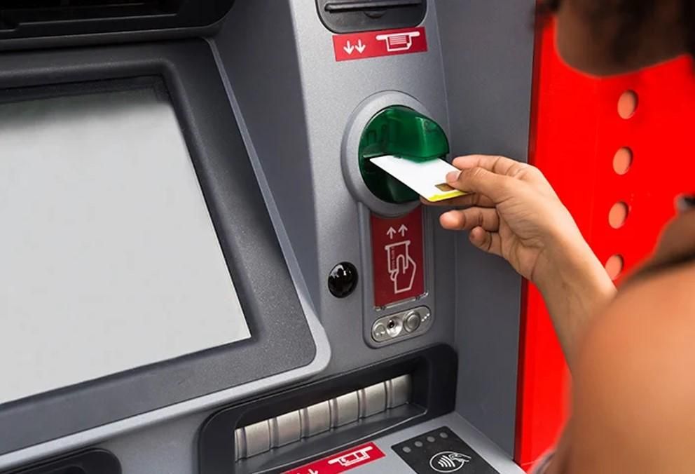 SA banks battle rising fraud attempts amid digital banking growth