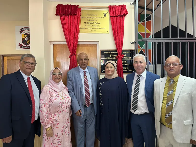 Celebrating 40 years of excellence Spine Road High School