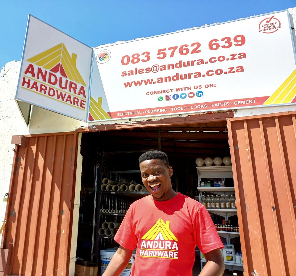 Mpumalanga entrepreneur brings access to hardware