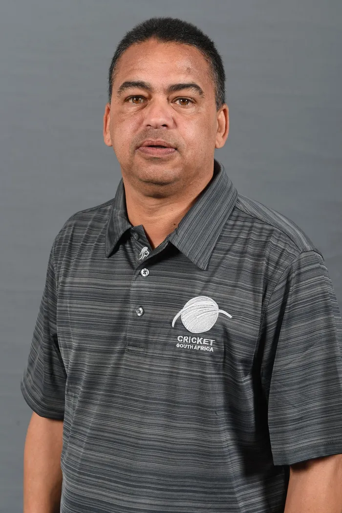 South African cricket in mourning after former international umpire ...