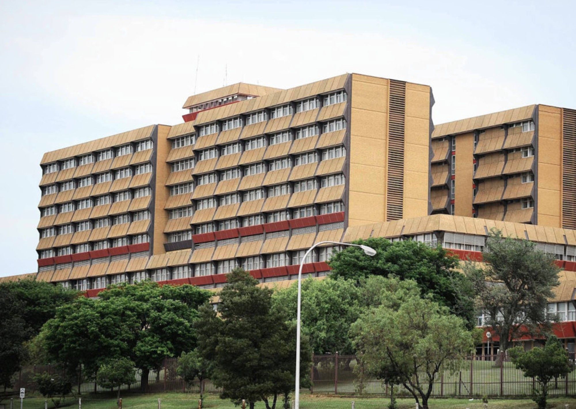 1 Military Hospital in ICU