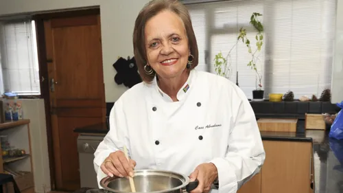 Celebrated chef Cass Abrahams, the Spice Queen of Cape Malay cuisine, dies at 83