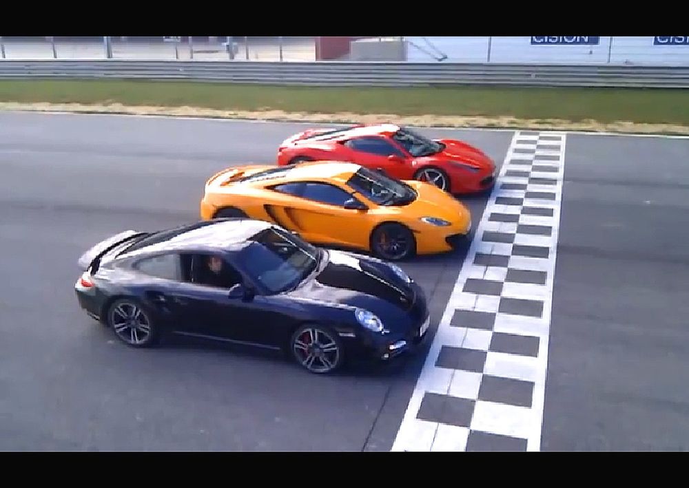 Video: McLaren vs Porsche & Ferrari