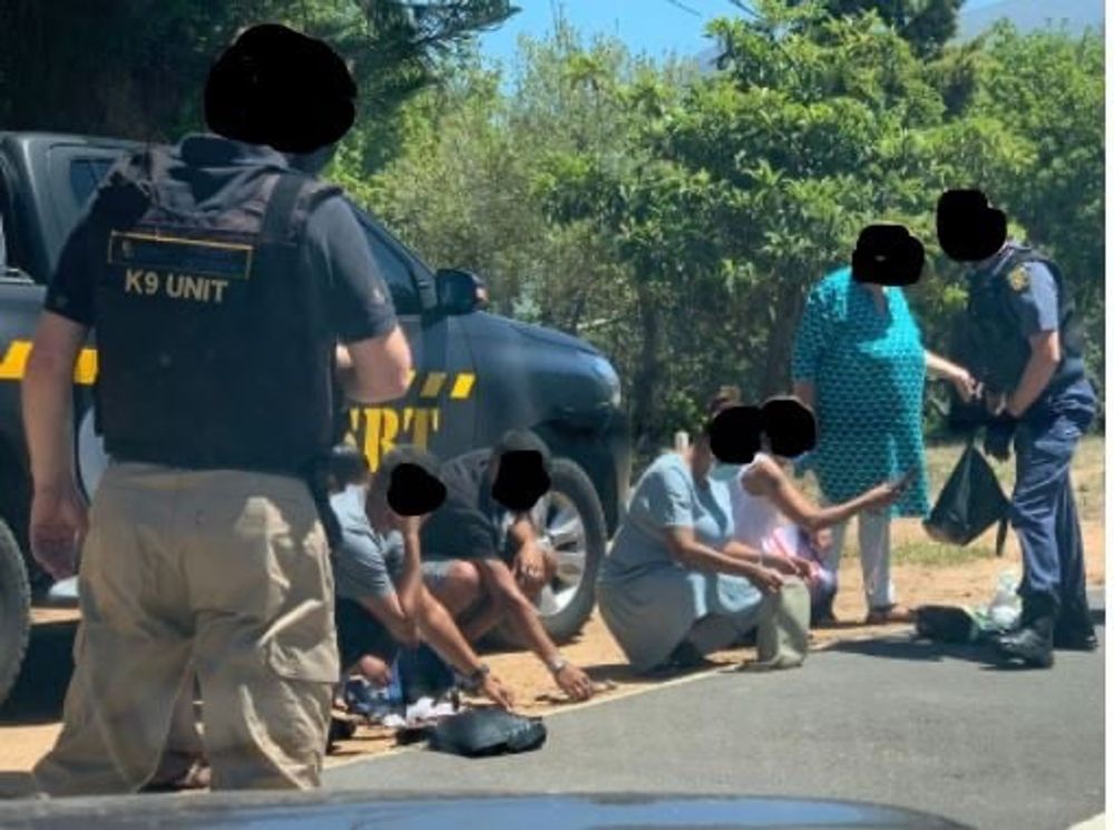 Alleged shoplifting bandits busted by Constantia Watch and police