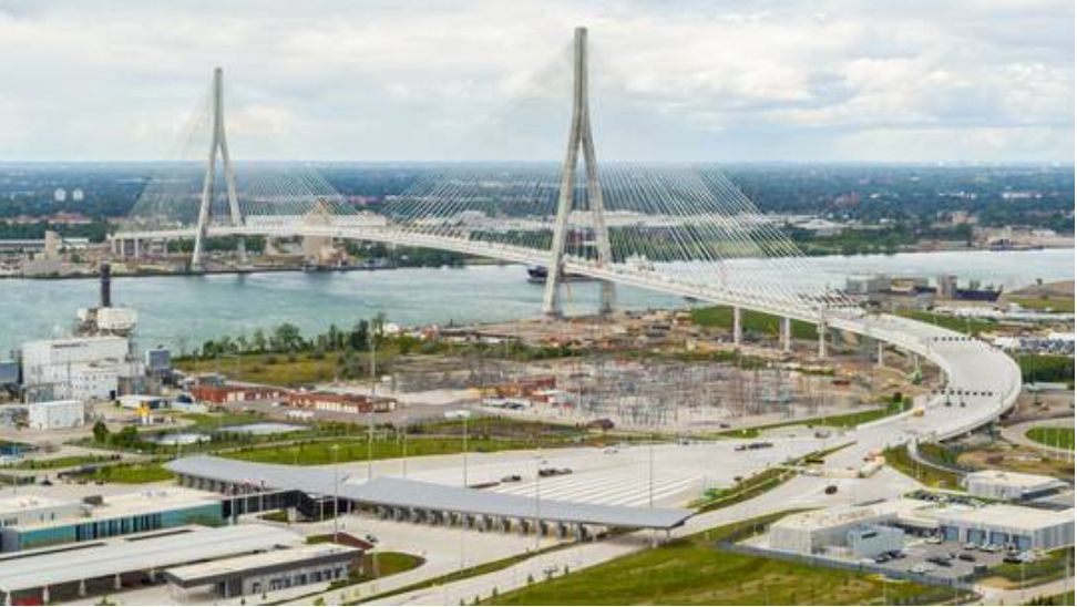 Trump threatens to block bridge to Canada he once called a 'vital ...