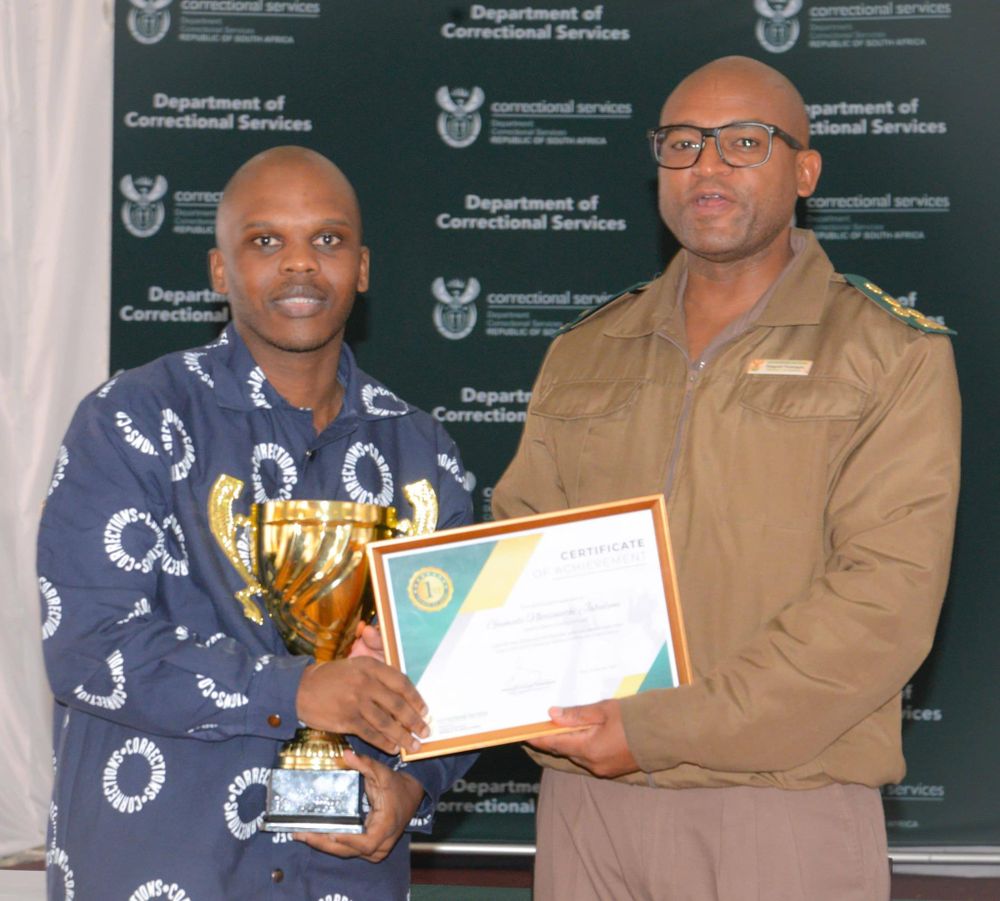 Minister hails 94% pass rate for prisoners