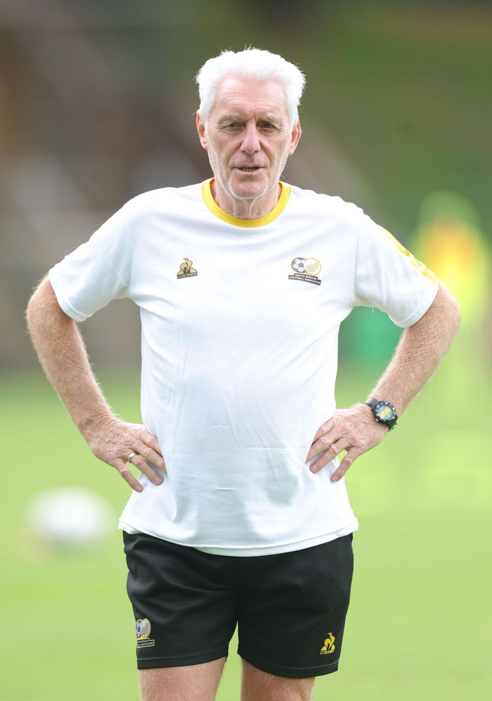 Broos apologises and denies racism and sexism after Mbokazi remarks