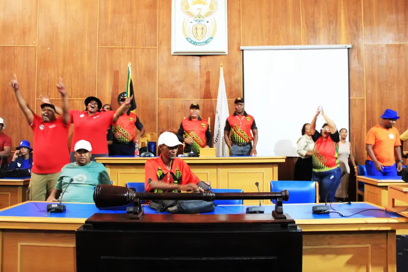 Unions occupy Sol Plaatje council chambers, threaten service standstill