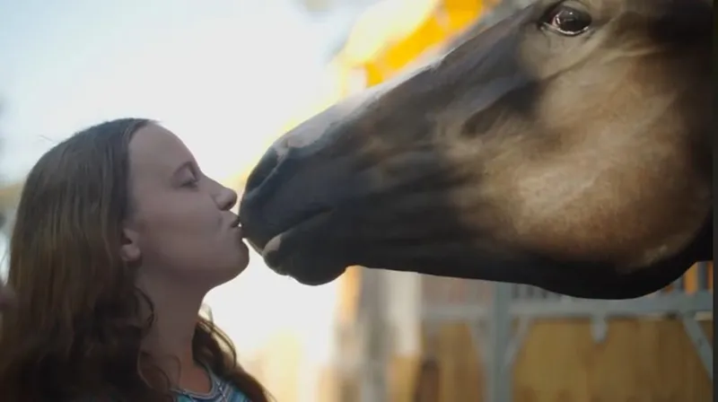 Two battles, one family: Community rallies behind mother and daughter