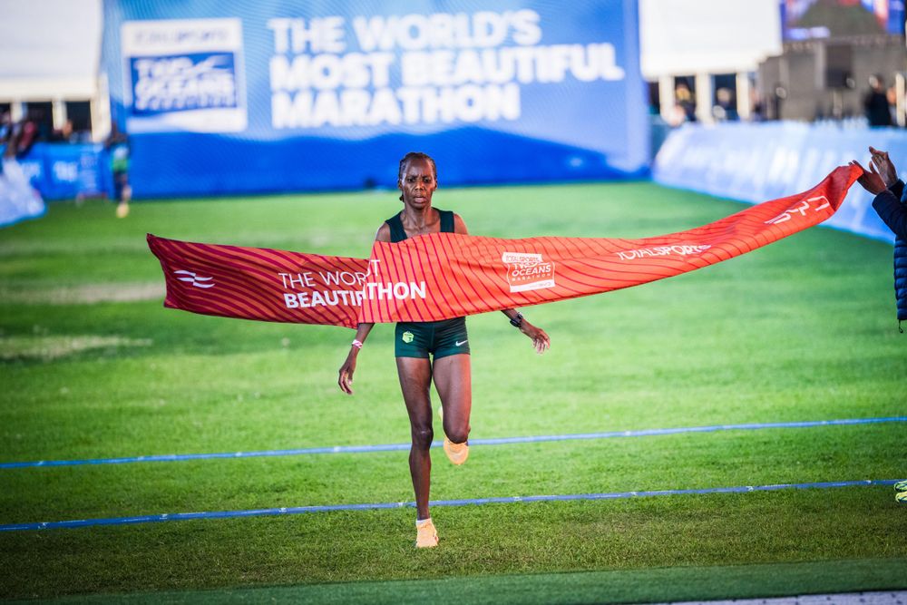 Kenya and Namibia dominate Two Oceans half- marathon as international elite outshine local favourites ...