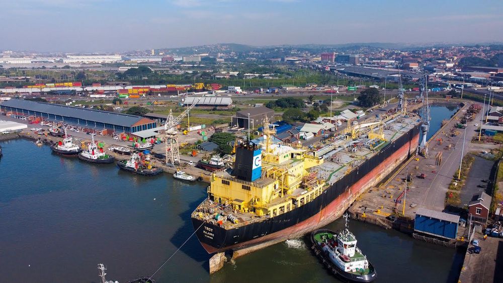 Durban Port docks largest crude oil tanker at Prince Edward Graving Dock ...