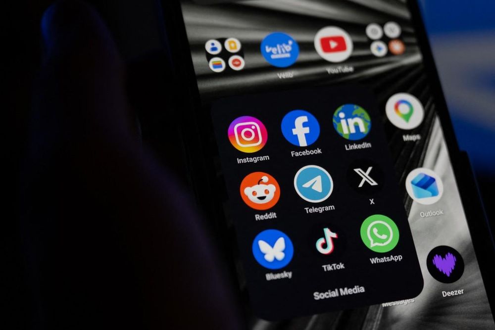Instagram launches new disappearing content feature called Instants