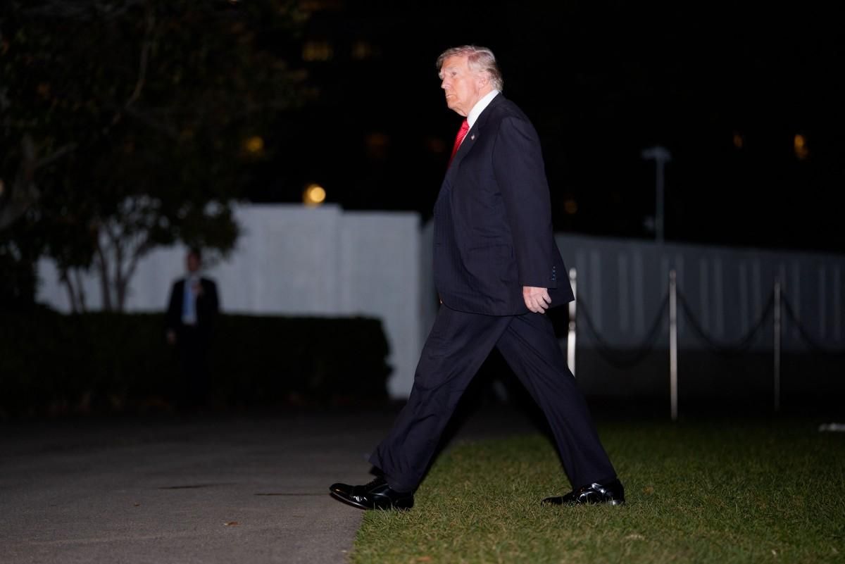 Trump sagt, er „schließe eine Militäroperation in Nigeria zum Schutz der ...