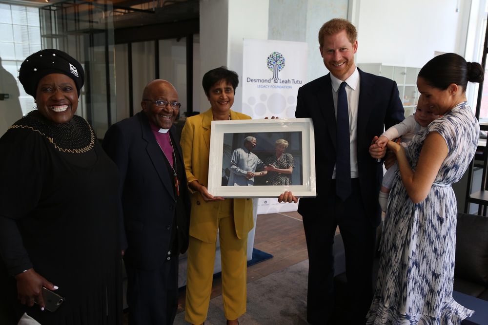 The story behind picture of Princess Diana, Mandela gifted to Princes ...