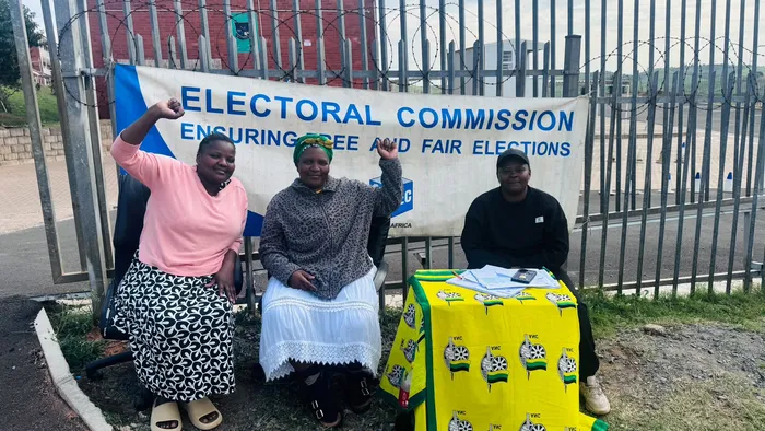 ANC campaigners at Seatides Combined School. From left: Elizabeth Mojaja, Zandile Luthulu and Nobuhle Mjikwa.