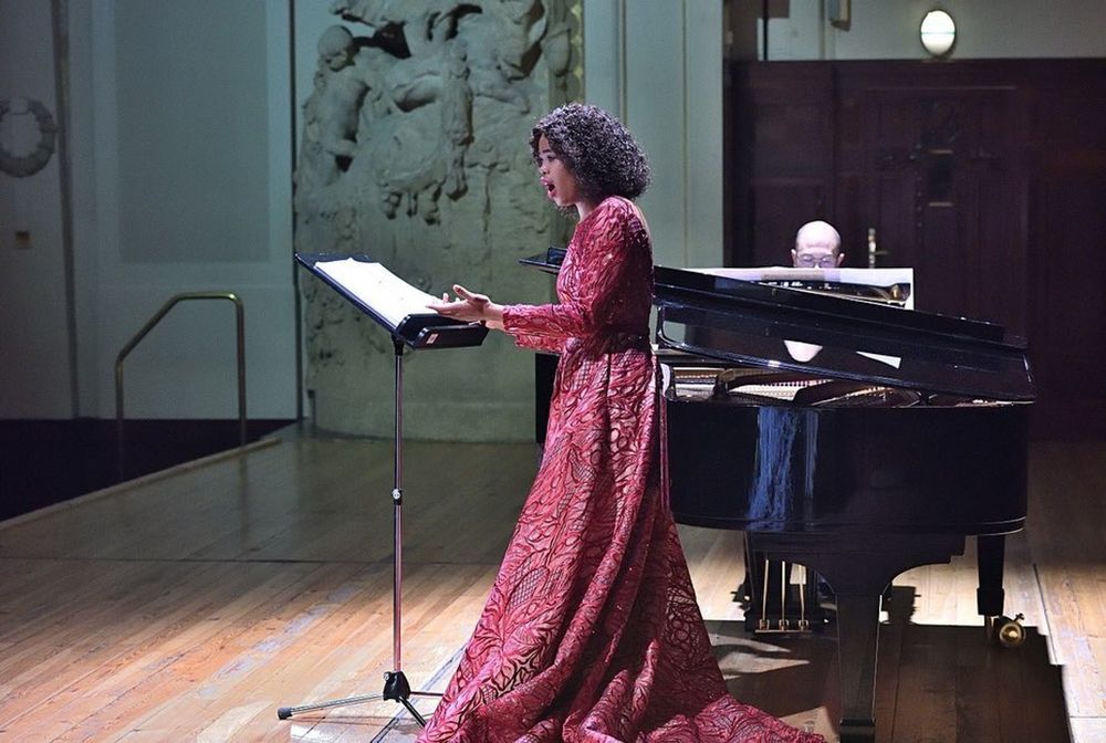 SA opera singer Pretty Yende gets standing ovation at Barbican