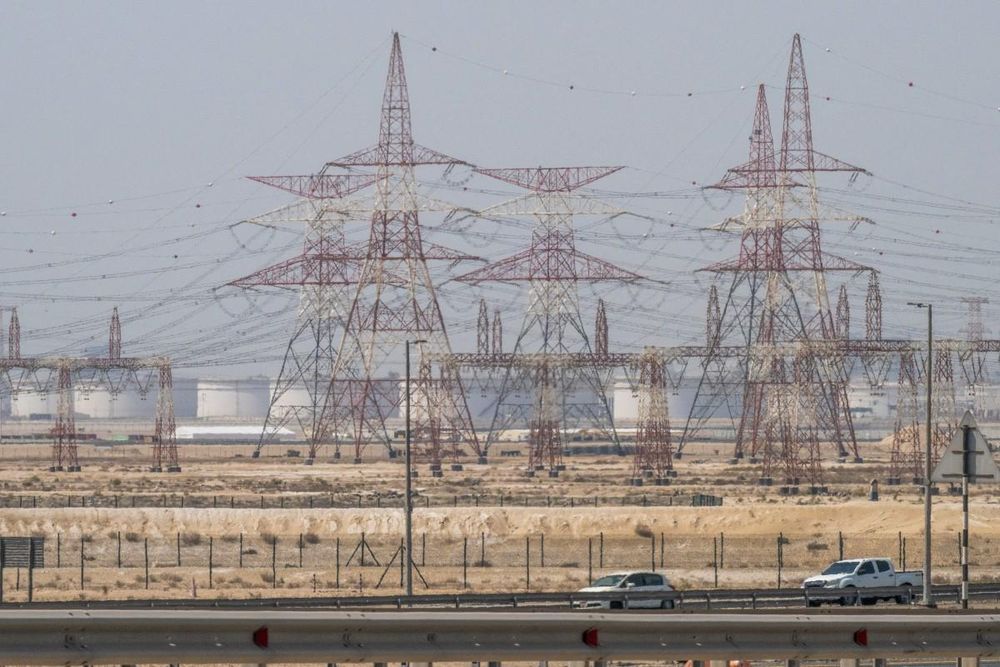Oil infrastructure hit in Gulf as Iran keeps up attacks