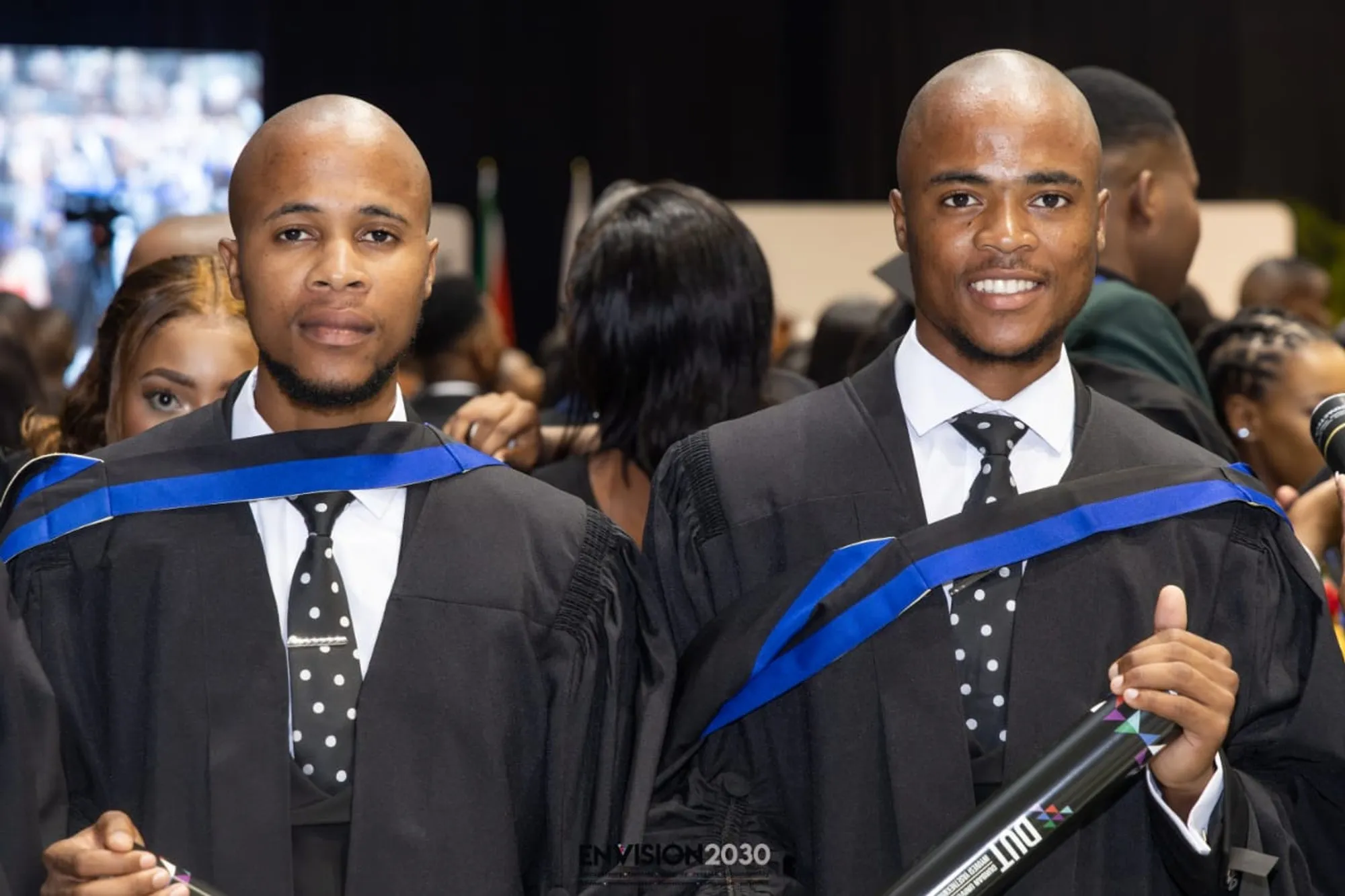 Double celebration for brothers who graduated Cum Laude - Vimarsana News