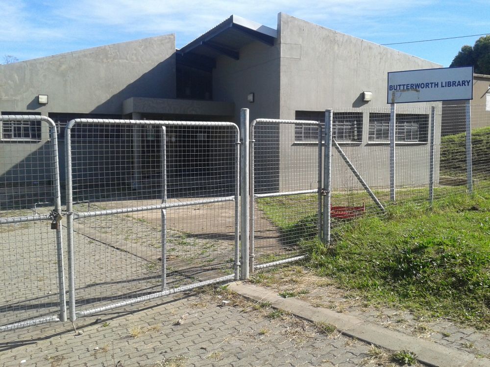 Avaliwe amathala eencwadi eGcuwa naseDutywa