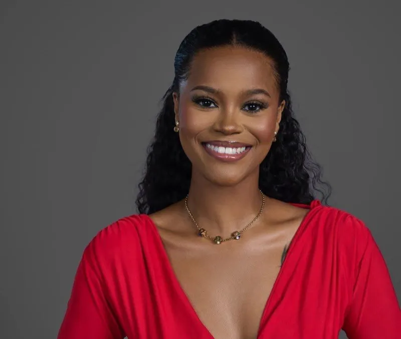 Uninzi luthethelela inkosikazi egxothwe kuBig Brother Mzansi 'Bazozwa'