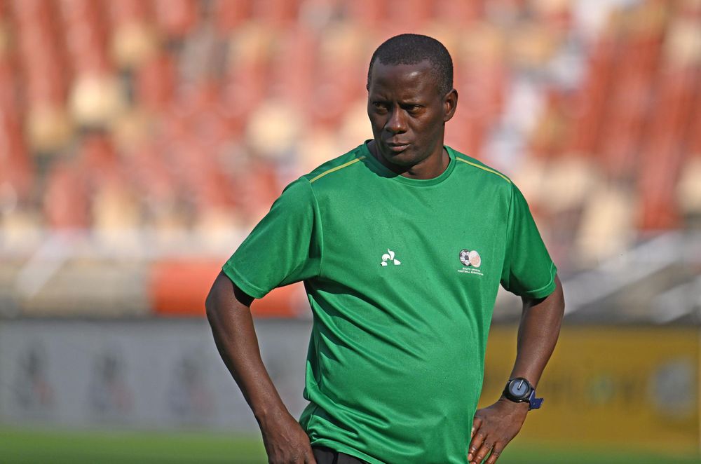 Pitso Mosimane replaces Mkhalele with trusted lieutenants upon Bafana Bafana return