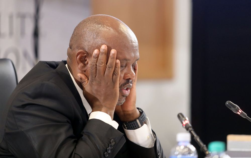 Top cop's testimony marred by a web of contradictions