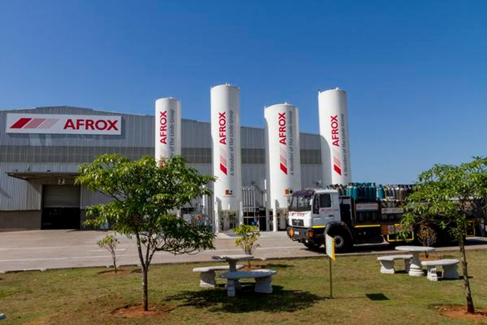 afrox-signs-10-year-renewable-energy-deal-with-discovery-green