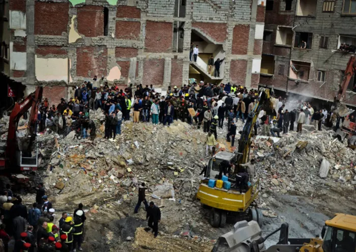 36 feared dead in Egypt building collapse