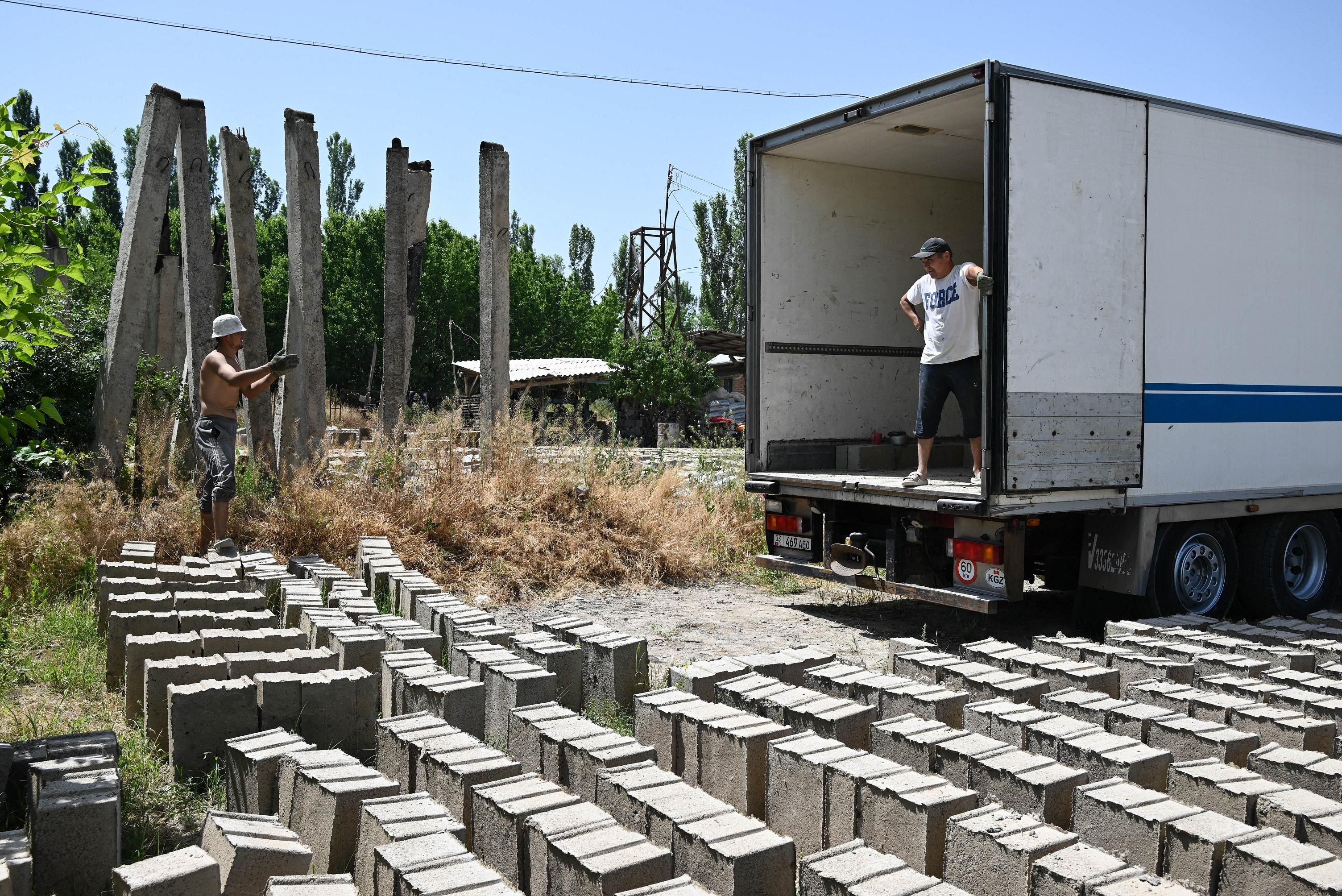 Houses made from rice: an eco-friendly revolution