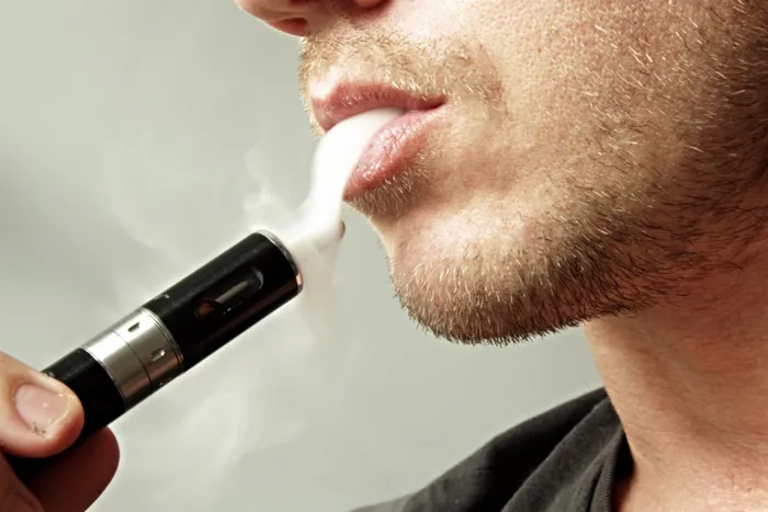 vape pequeno Do e-cigarettes affect fertility? » The Agora Clinic main image 0