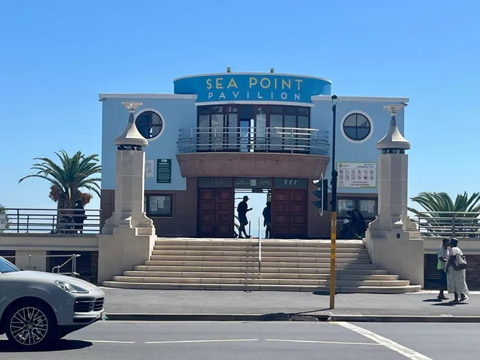 Dedicated volunteers breathe new life into Sea Point Pavilion entrance
