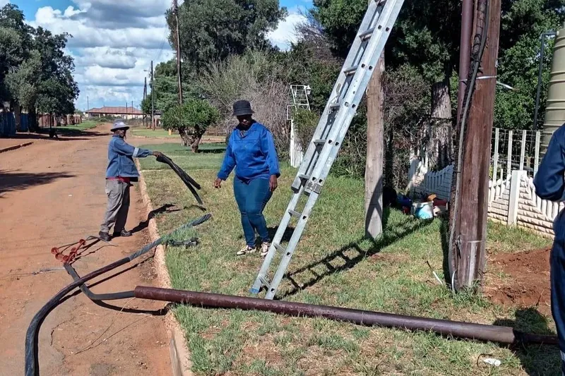 Warrenton’s power and water woes persist as electricity is restored in Homevale Extension