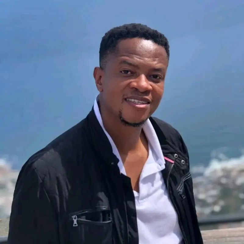 Sunday Times editor Makhudu Sefara suspended over lottery fund scandal