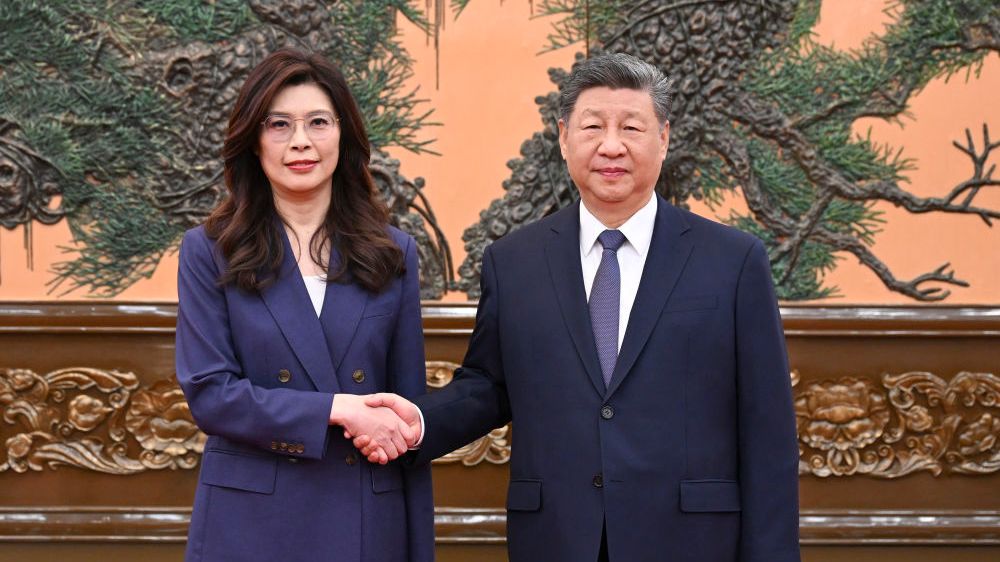 Xi Jinping meets KMT leader Cheng Li-wun in Beijing