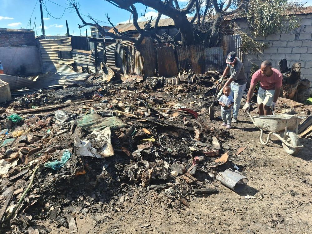 Parkwood fire disaster: Community unites to support displaced families