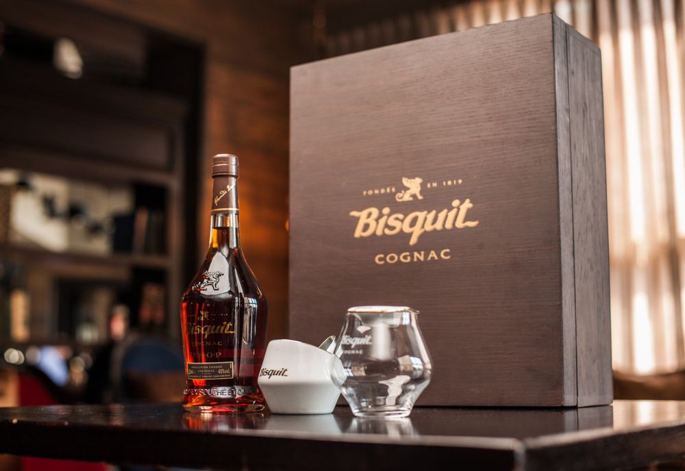 How to have the perfect serve of Bisquit Cognac